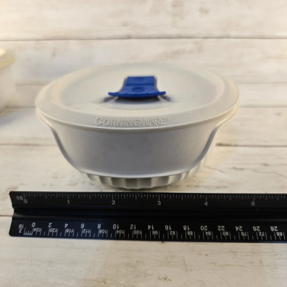 CorningWare French White Stoneware Bowl Set 16oz 24oz with Vented Lids 2pc